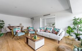 Guestready - Majestic Riverside Terrace In Coimbra