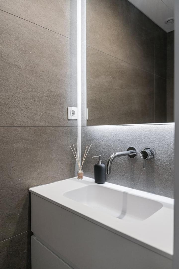 Guestready - Majestic Riverside Terrace In Coimbra Apartment Exterior photo