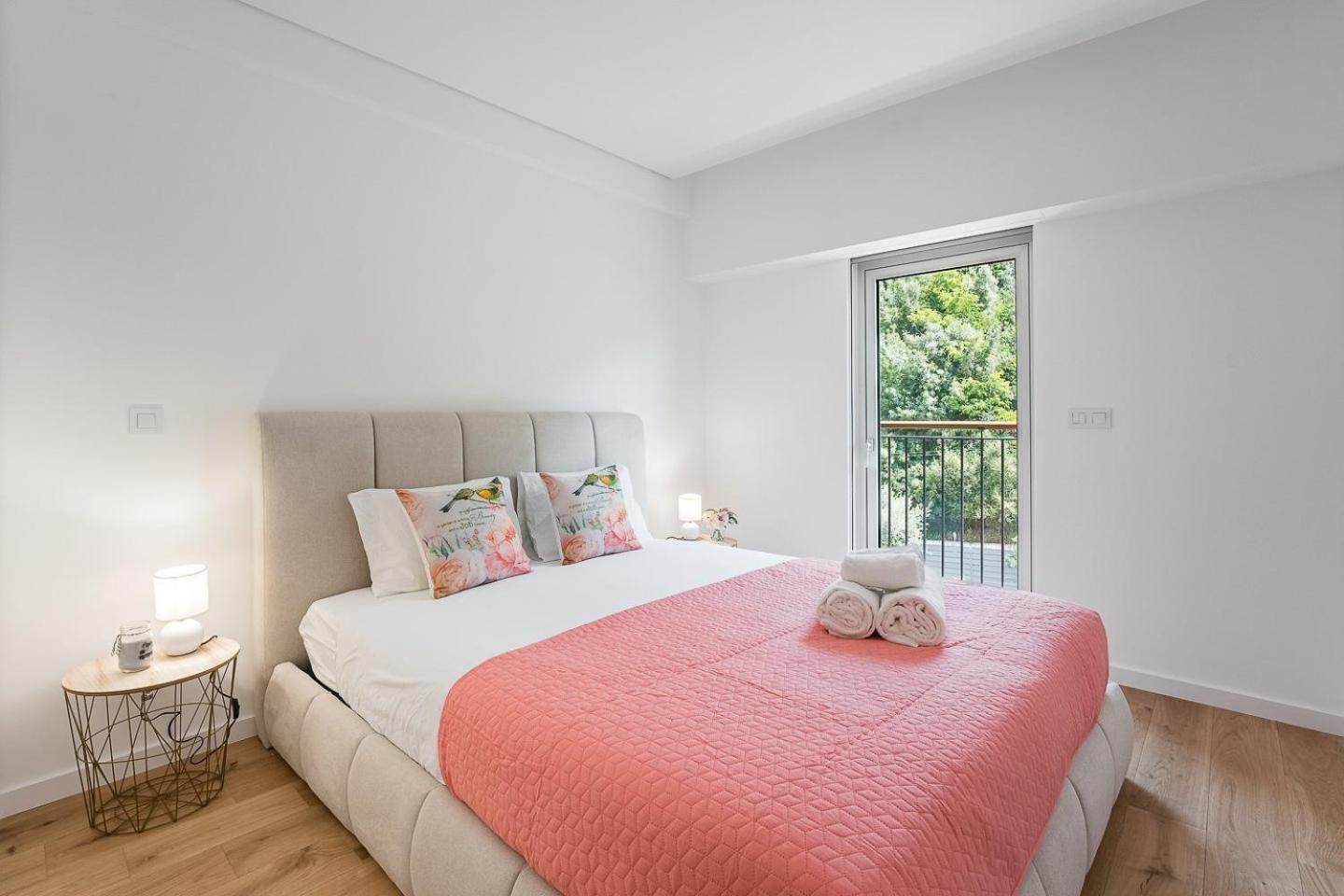 Guestready - Majestic Riverside Terrace In Coimbra Apartment Exterior photo